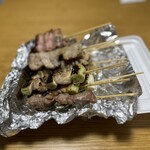 鳥よし - 焼き鳥はリーズナブルなお値段