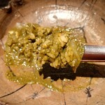 くろ﨑 - 余った肝ソースに昆布〆した白海老とシャリ