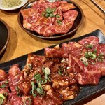 炭火焼肉ホルモン 七輪坂井 - 