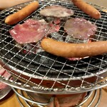 炭火焼肉ホルモン 七輪坂井 - 