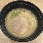 Kappa sushi - 博多一双監修博多豚骨ラーメン539円