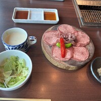 天空焼肉 星遊山 - 牛タンセット 天空焼肉 星遊山 - 牛タンセット