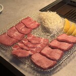 焼肉 うしの絵 - 