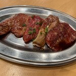 Oosaka Yakiniku Horumon Futago - 