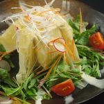 KAZUMA - 京生湯葉と豆腐のサラダ