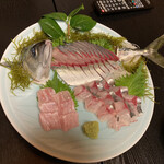 川口屋別亭久楽 - 関鯵・鯖はやはり現場で食べないとダメ。喉越しが違います。