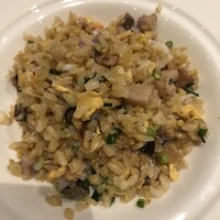 スーツァン・レストラン陳 渋谷店 - レタスチャーハン　甘くてサラサラしてるためあっという間に食べちゃいます。