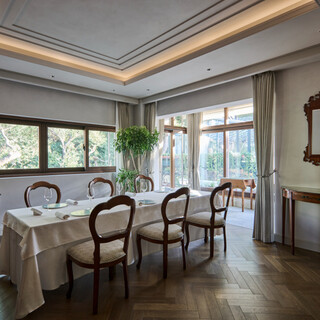 グループでのお集まりはレストランで