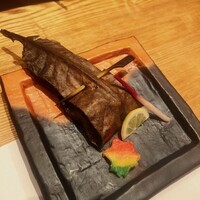 菜な 春吉店 - 秋鮭の朴葉焼き♪