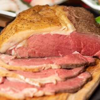 Moist and soft with a special manufacturing method! popular roast beef