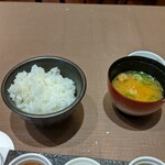 Kobe Steak & Cafe Noble Urs - ご飯と味噌汁