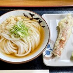 丸池製麺所 - 「かけうどん(小)(ひやあつ)(400円)+ちくわ天(120円)」です