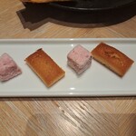 Le Beurre Noisette NAGOYA - お茶菓子はギモーヴとフィナンシェのプティフール。