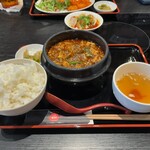 ファイヤーホール4000 - 麻婆豆腐定食