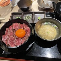 炭火和牛焼肉もうもう亭 広小路店 - 