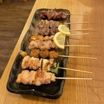 Sumibi Yakitori Kandagawa - 焼き鳥8種盛り(塩)