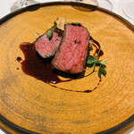 ラチュレ - メインの和牛のソテー