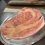 焼肉・ホルモン酒場 肉乃山 - 