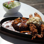 レストラン ケベック - 煮込みハンバーグとエビフライ　1280円