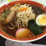 市役所内地下食堂　ジロー - 今日は野菜たっぷりの五目ラーメン♪470円♪