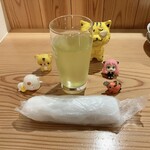 すし居酒屋 湊 - 布のおしぼり