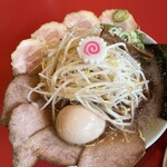 本格中華そば ロイヤル - 中華そば肉増し！これで950円！モヤシも多い！