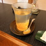 220121760 - ゆず茶ホット