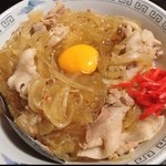 Chiyuu yuu - あべ家の豚丼
                        
                        …真ん中に乗っているのは、うずらの卵ではありません(^^