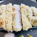 とんかつ 久 - 幻の豚(宮城県牡鹿)　特上ロース(200g)