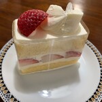 Ngram - ショートケーキ　568円