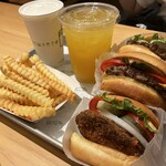 Shake Shack - 