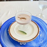 Bistro東進堂 - 桃のスープとジャスミンティーのジュレ