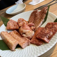 肉の山翔 - 