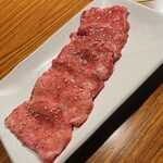 焼肉 からし家 - 上タン塩