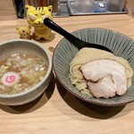 NOROMANIA - 豚つけ麺並　1,030円(税込)