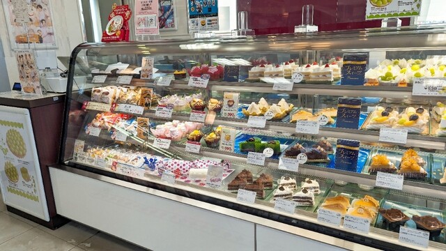 不二家 佐沼店 - 登米市その他（ケーキ）の写真