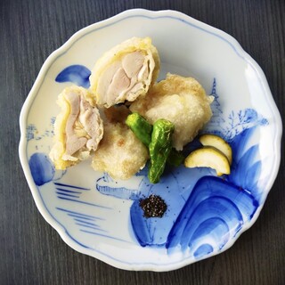 炸雞塊“Shio Karaage”，在電視和雜誌上介紹過。