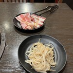 焼肉ホルモン 牛繁 - 