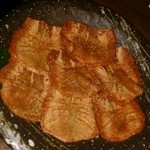 炭焼肉　石田屋。 Hanare - 塩たーん