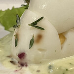 JiProign - 逆さにしたタイムがなぜか十数年前に見た石本沙織感を醸します。