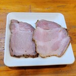 極汁美麺 umami - チャーシューは別皿