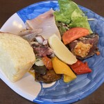 トラットリア エ ピッツェリア アミーチ - 