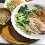 シンガポール 海南鶏飯 - 