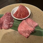 SATOブリアン - 左から　厚切りハラミ　タレの赤身　厚切りタン