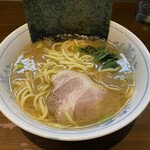 横浜家系ラーメン 中島家 - 