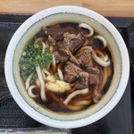 肉うどん いのうえ - 黒肉うどん 850円