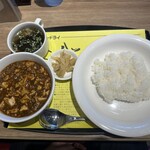 四川飯店担々麺 - 