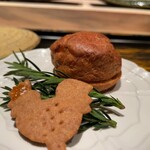 焼き鳥 幸羽 - 外には親鳥