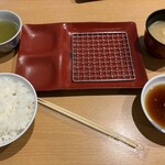 Tempura Meshi Ten Nosuke - ご飯と味噌汁も到着