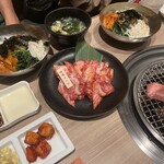 Kokusangyuu Yakiniku Kuidon - 